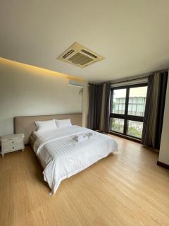 Oasis garden villa Luxury 5-Bedroom , 3200 sqm - Angeles - 5