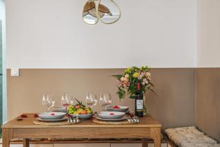 Lavie Maison Hot Tub and AC - 2