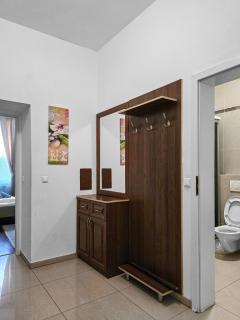 Cozy Vienna Retreat Near Millennium - 8