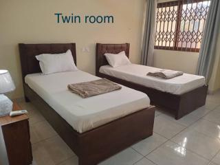 Dawhenya Bungalow 2 - 8