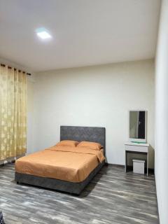Wong Homestay - Sibu - 0