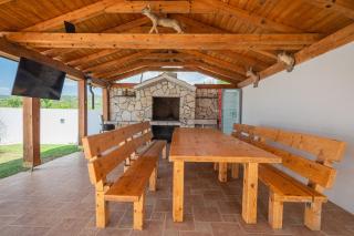 Traditional Comfort Casa Natura with 36m2 Pool - Slivno - 8