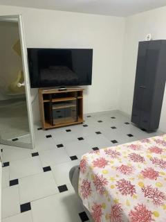 Modern Apartment in Civitavecchia with Terrace, 75 m² - 2