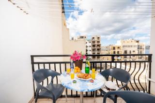 Seashells Apartments with terrace, just off the seafront in Bugibba - by Getawaysmalta - St Paul's Bay - 8