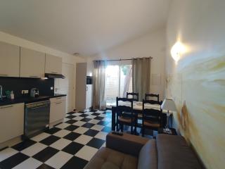 Appart F2 - 4 couchages avec jardin - Saint-Laurent-de-la-Salanque - 6