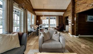 Large family cabin in Hafjell ski in-out, BBQ, terrace and fireplace - 1
