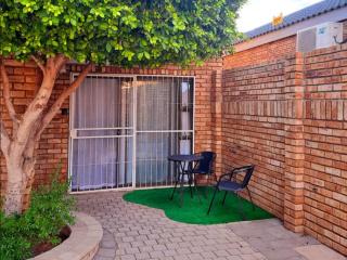 Hillcrest Hosting AirBnB - Kimberley - 6