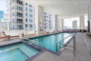 Charming 2 BR Downtown Miami 2106 Free Parking - 7
