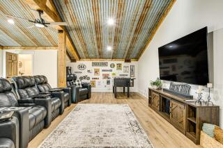 Family-Friendly Barndominium Near Greenville! - Easley - 8