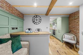 Tilly's Cosy Cottage Retreats - Castle Cottage - Knaresborough - 8