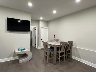 Charming 3BR 2BA with Private Patio - 5