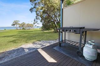 Tarra - Waterfront Retreat - 4