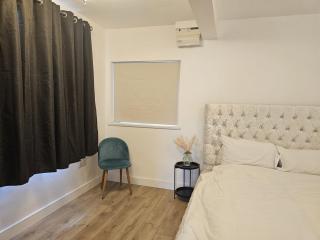 Cosy Studio in Heart of Bridgend - 7