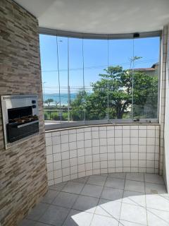 NOVIDADE! Enseada Azul, Apto com churrasqueira, área gourmet e Ar condicionado a 150m da praia - 0