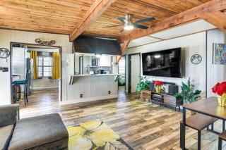 Private Pool, Deck and Patio Galveston Oasis! - 5