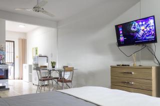 Departamento sobre Av San Jose - 4