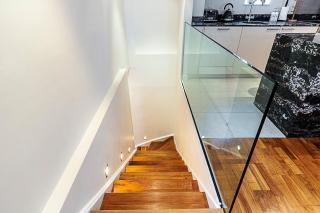 Luxury and Modern Bayswater Apartment - 4