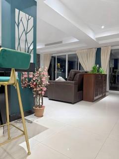 4 bed penthouse with 3 terraces - Patong - 2