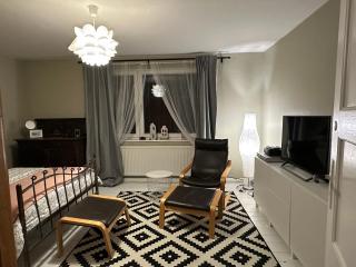 Cherry Tree Cozy Rooms - 4