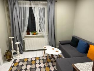 Cherry Tree Cozy Rooms - 1