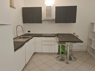 The Sunrise - Apartment with Garden - Desenzano del Garda - 5