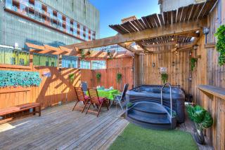 Premier destination for Big Groups MTL Vacation and Nightlife - 6