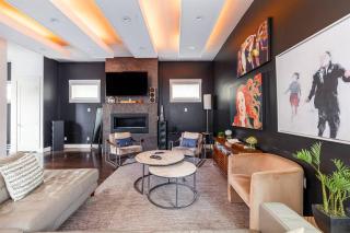 Luxury House - Heated Pool - in The Gulch - Walk Anywhere - Nashville - 3
