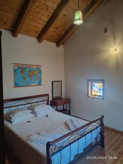 George Traditional Villa - Marouloú - 8