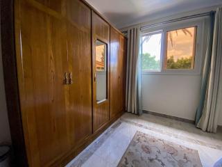 Spacious Charm & Poolside Bliss - 3