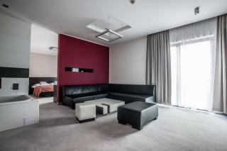 Hotel Magnus Trenčín - Trenčín - 9