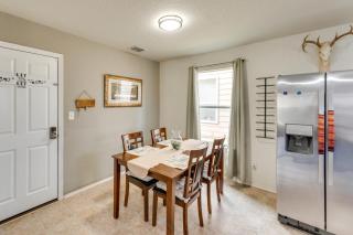 Near Hiking Trails Home with Deck in San Antonio! - 1