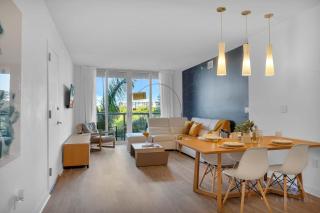 Spectacular Near Beach - 2 BR Apartment - Hallandale Beach - 9