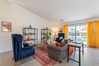 Larrea by AvantStay Luxurious Oasis w Pool Hot Tub - La Quinta - 2