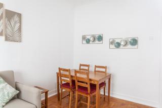 NEW! Beachside First Floor Apartment - Costa da Caparica - 1