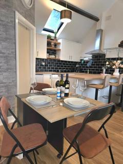 The Mews, Whetstone - Leicester - 1