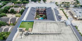 Gorgeous Furnished Apartments near Texas Medical Center & NRG Stadium - Houston - 2