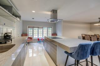9 Mi to National Mall Spacious Bethesda Retreat! - Bethesda - 2