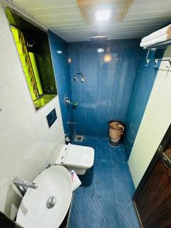 ParNam Hotel - Avas - 4