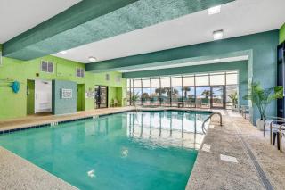 Breathtaking Ocean View 1 Bedroom Queen Suite! Meridian Plaza 707 - Perfect for 4 guests! - Myrtle Beach - 8