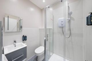 New & Spacious Studio in Old St - Londra - 1