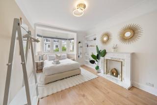 Modern Elegance in Paddington - London - 0