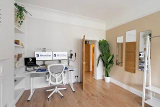Modern Elegance in Paddington - London - 6