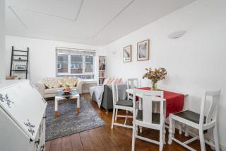 Bright spacious 2 bedroom flat in Zone One - Londra - 9