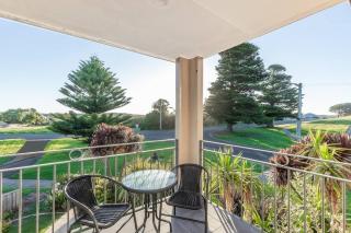 4 BR house near beach sleeps 9 - Warrnambool - 4