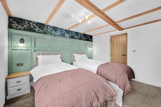 Tilly's Cosy Cottage Retreats - Viaduct Cottage - Knaresborough - 9