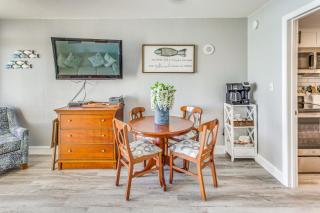 Balcony and Beach View! Remodeled N Myrtle Beach Gem - 4