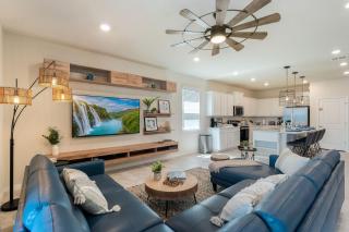 Water Park, Game Room, Magical Design, Great Location - Davenport - 1