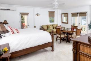 The Beach House VI - Enighed - 2
