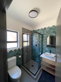 Holladay - Outeniqua Strand - 1