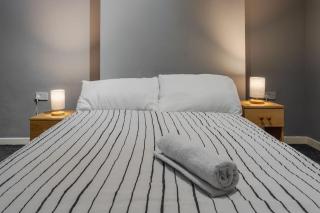 Serviced Accommodation Liverpool by Tomla- Free Parking - Liverpool - 0